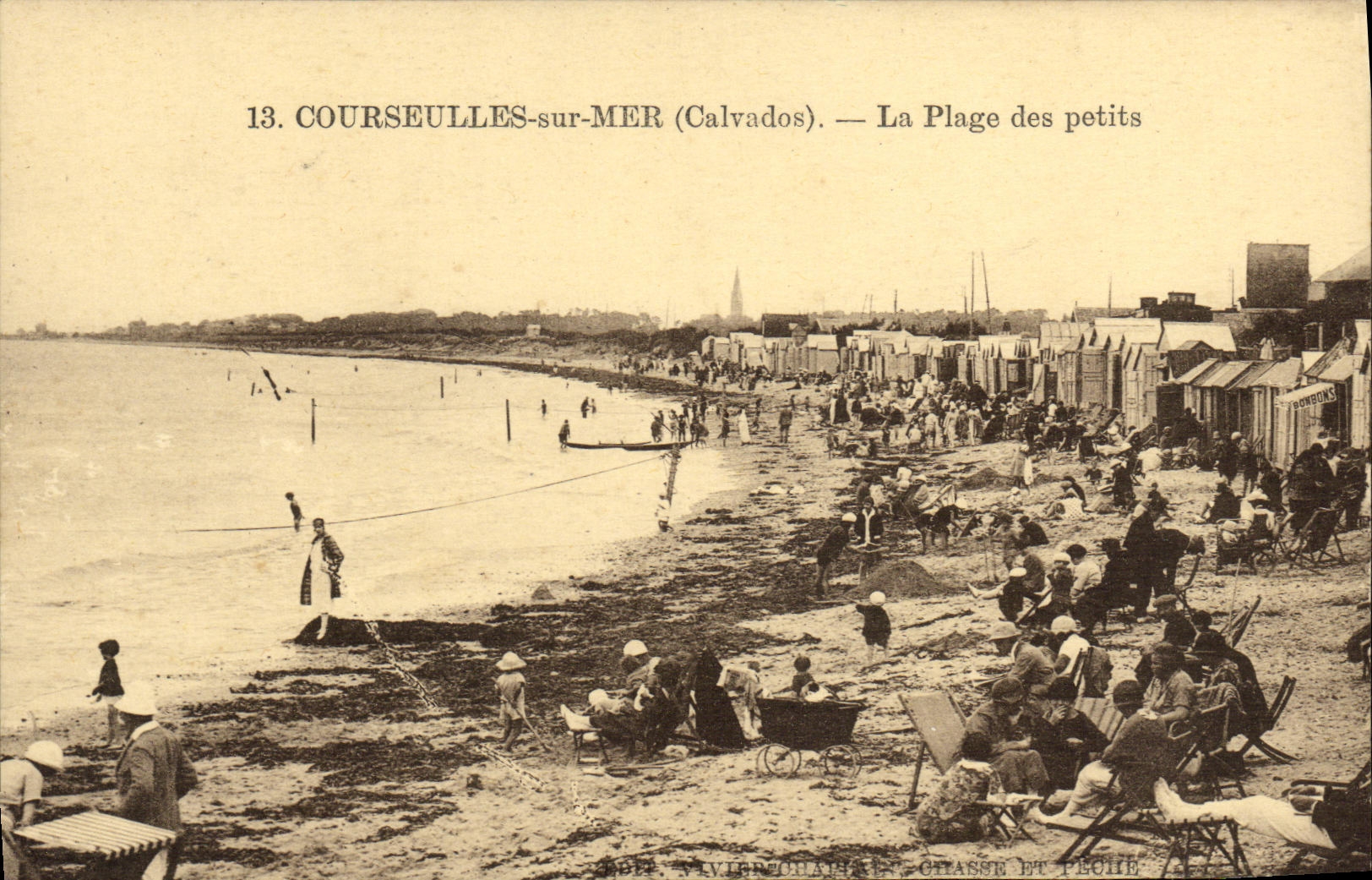 VINTAGE POSTCARD Courseulles On Sea the Beach of Small