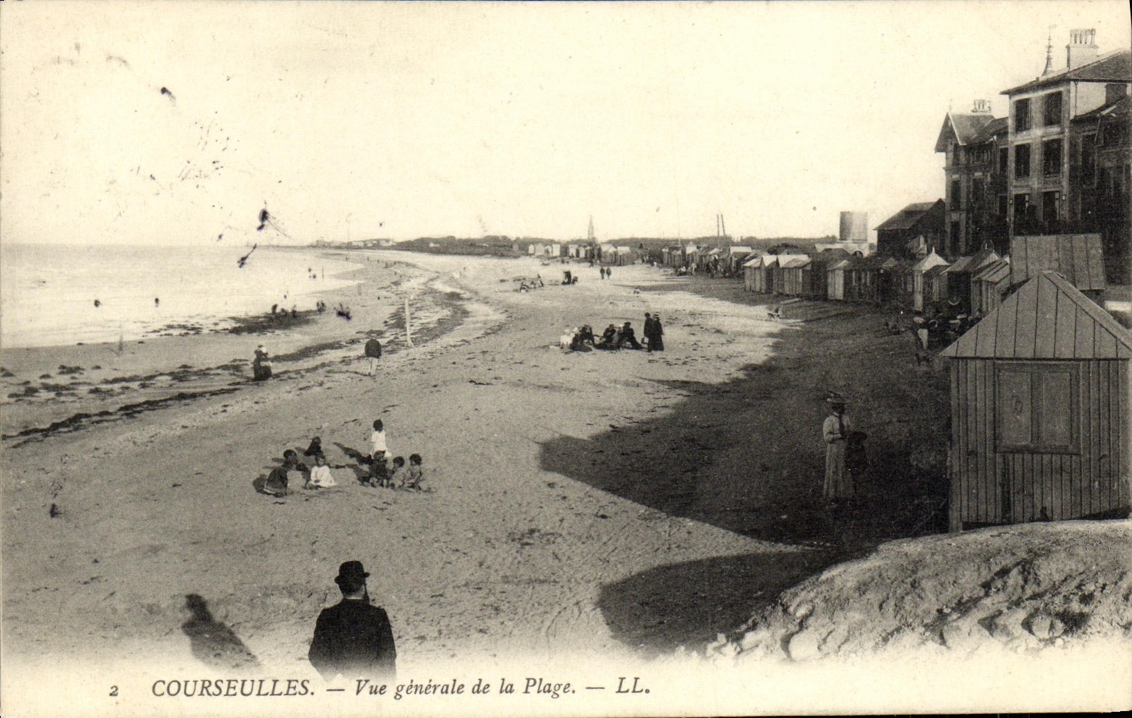 CPA Courseulles Vue Generale de La Plage 