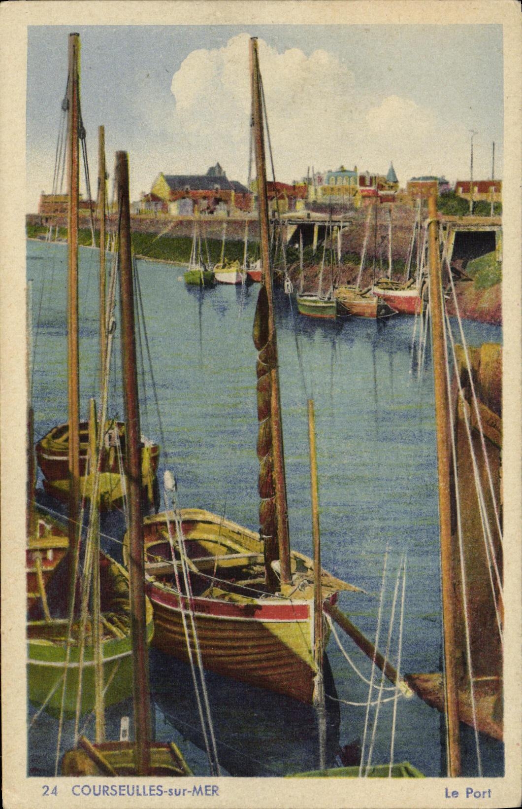 CPA Courseulles Sur Mer Le Port Bateau
