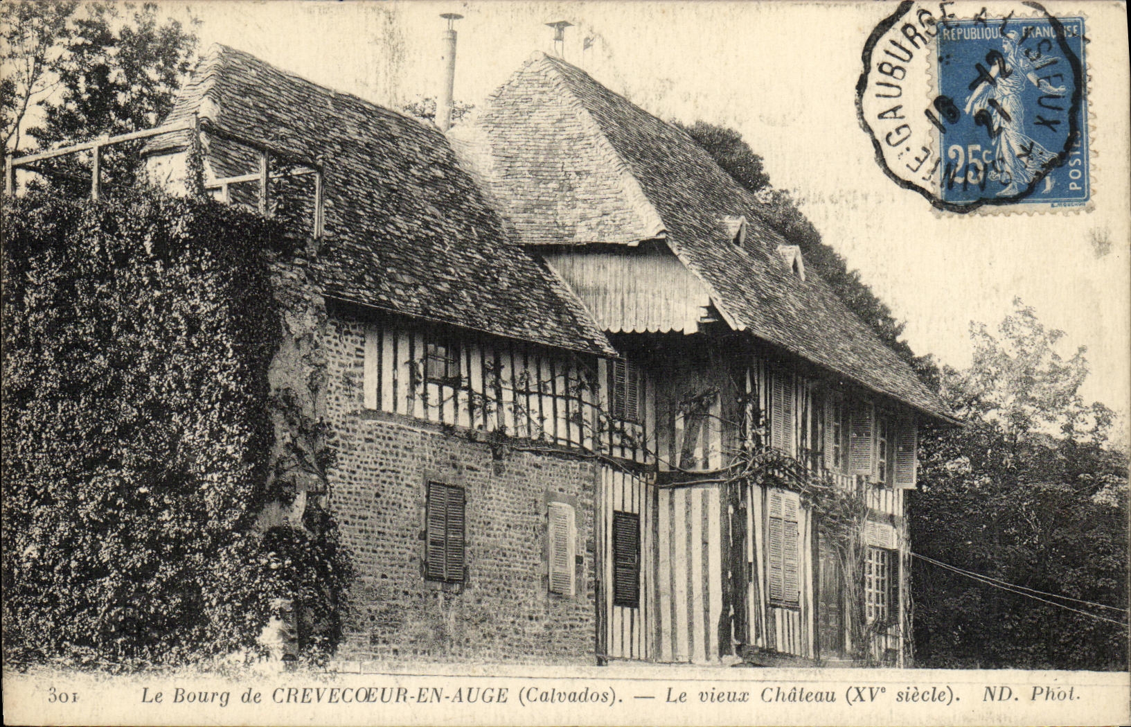 CPA Crevecoeur en Auge Le Vieux Chateau 