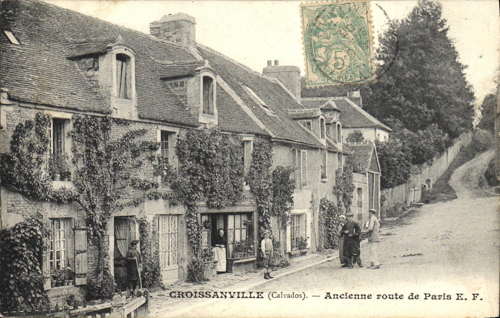 VINTAGE POSTCARD Croissanville Old road of Paris