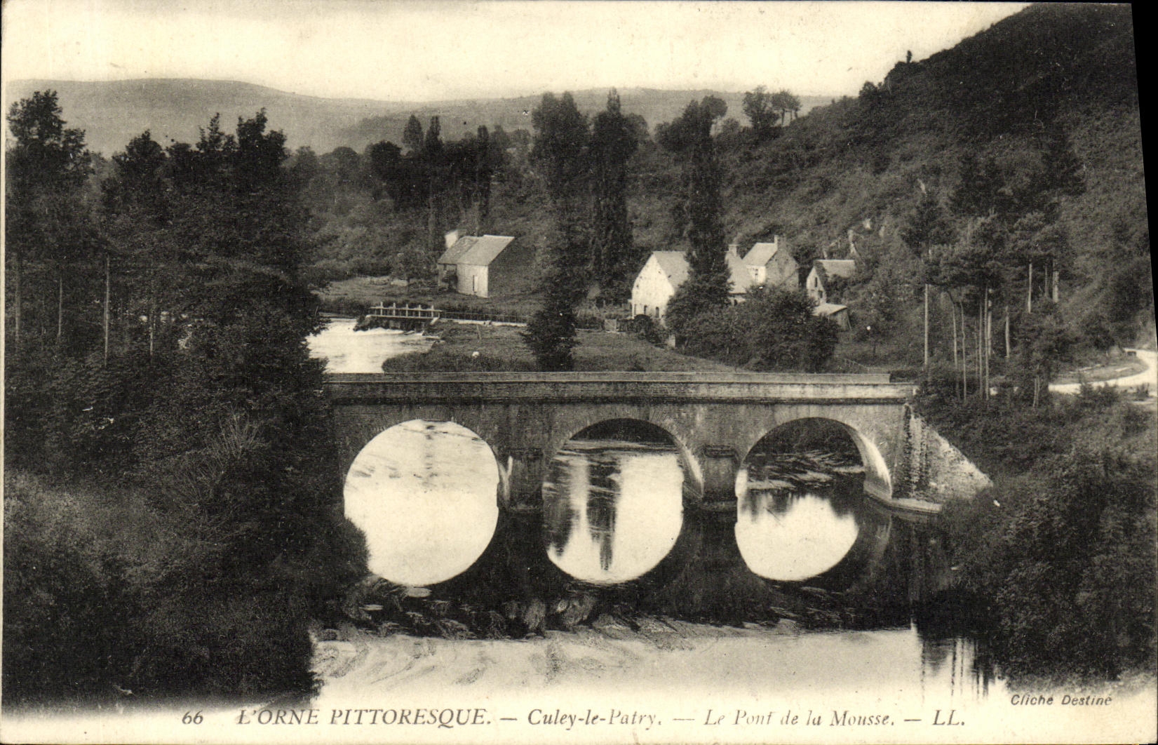 La POSTAL L de la VENDIMIA adorna Culey pintoresco Patry el puente de la espuma