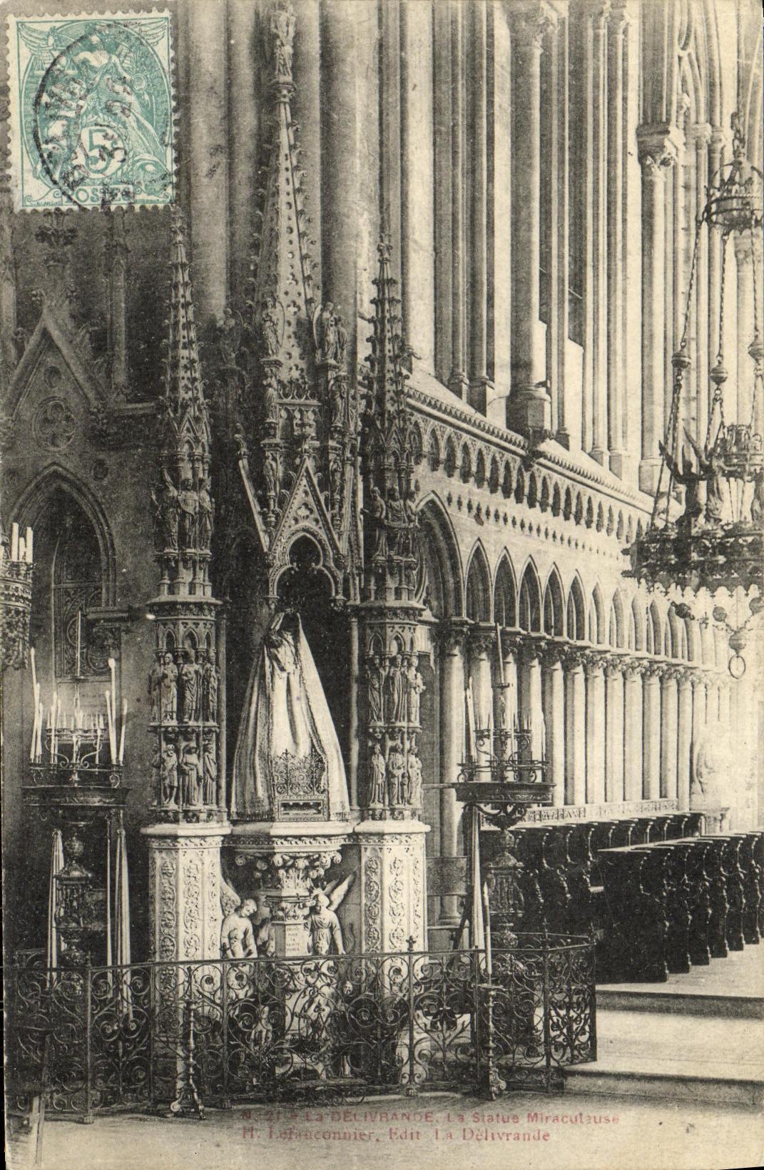 VINTAGE POSTCARD Delivrande the miraculous statue