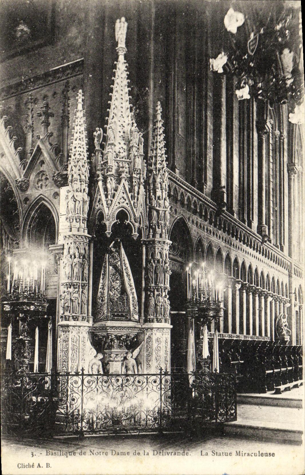 VINTAGE POSTCARD Basilica of Notre Dame Delivrande