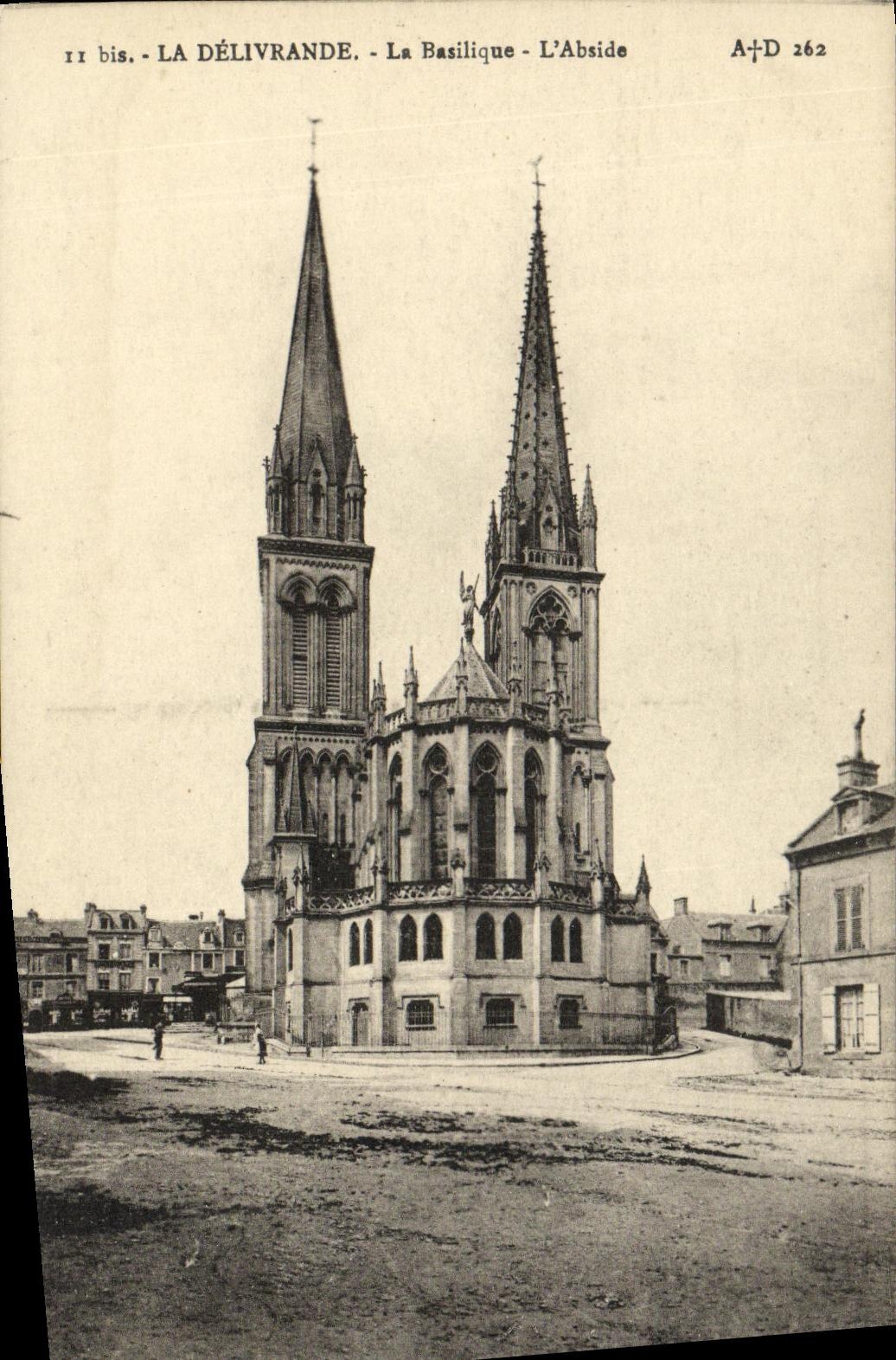 CPA La Delivrande La Basilique L Abside