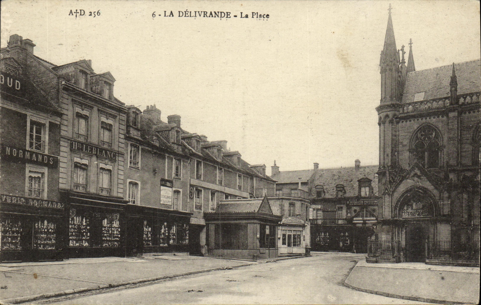 CPA La Delivrande La Place
