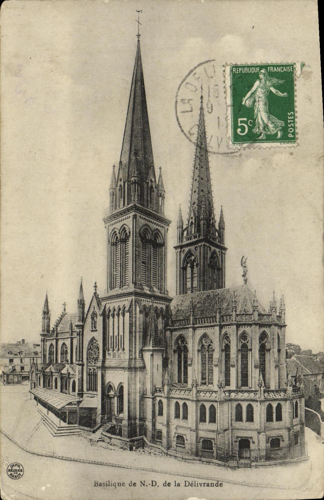 CPA Basilique de N D de la Delivrande 