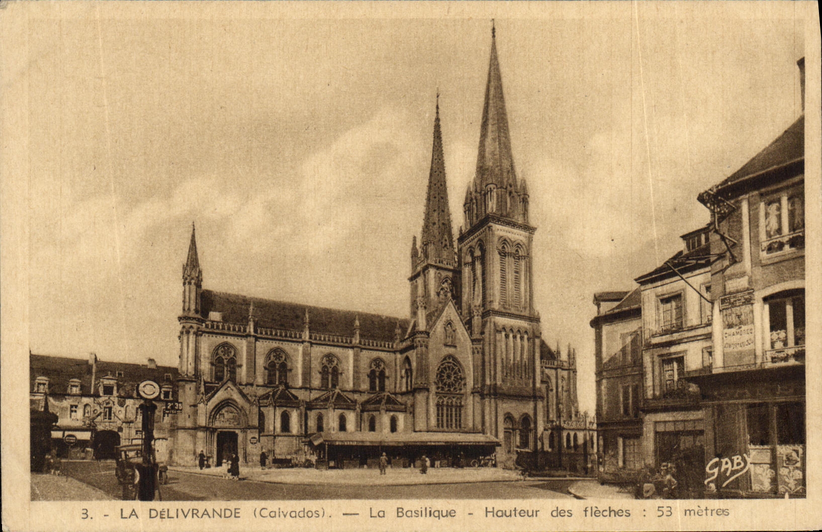 CPA La Delivrande La Basilique 