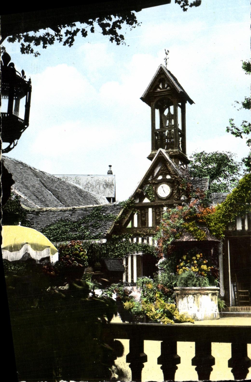 MODERN CARD Divine on Sea Fashionable country inn of William the Conqueror