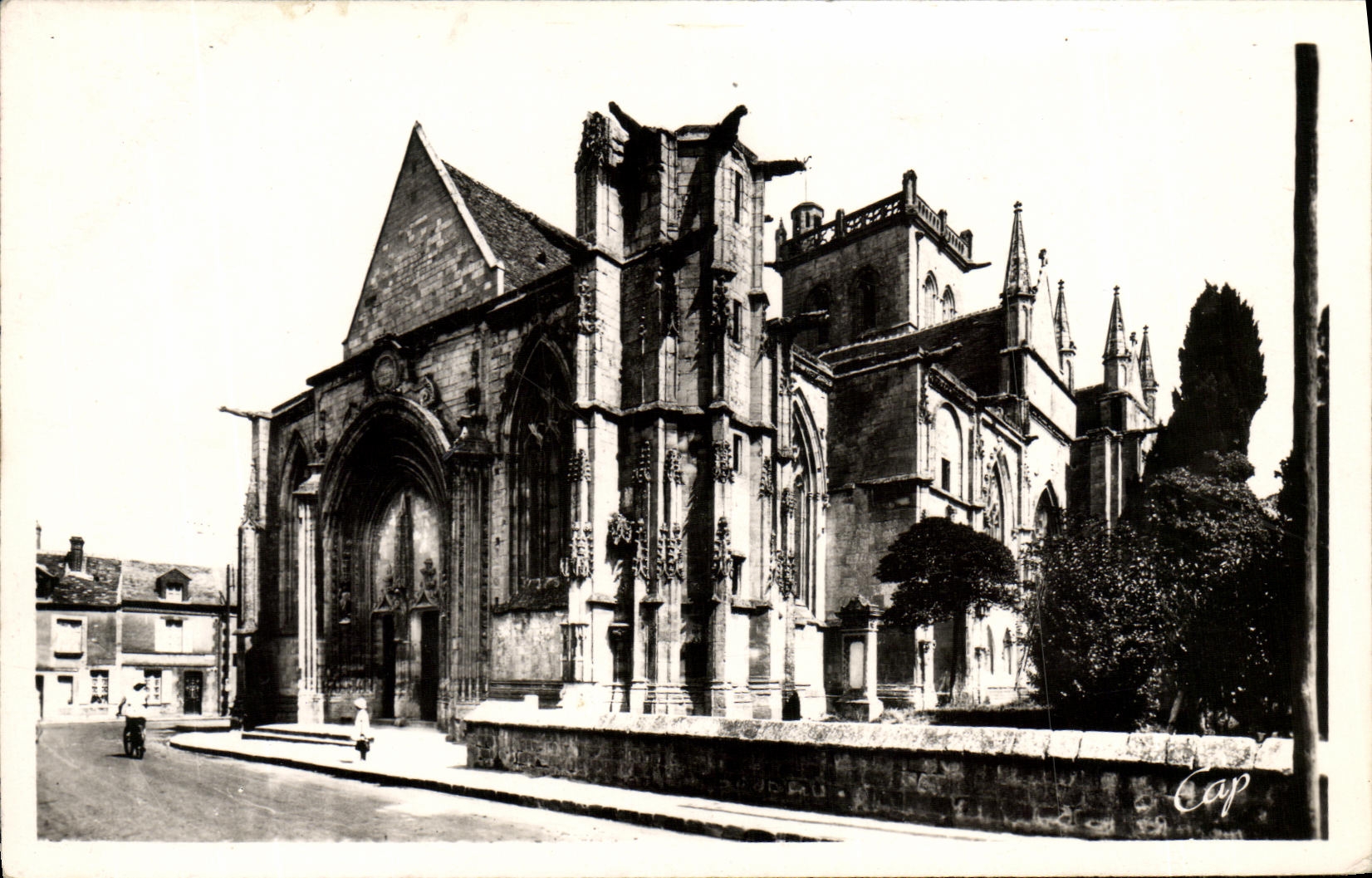 CPM Dives sur Mer L Eglise