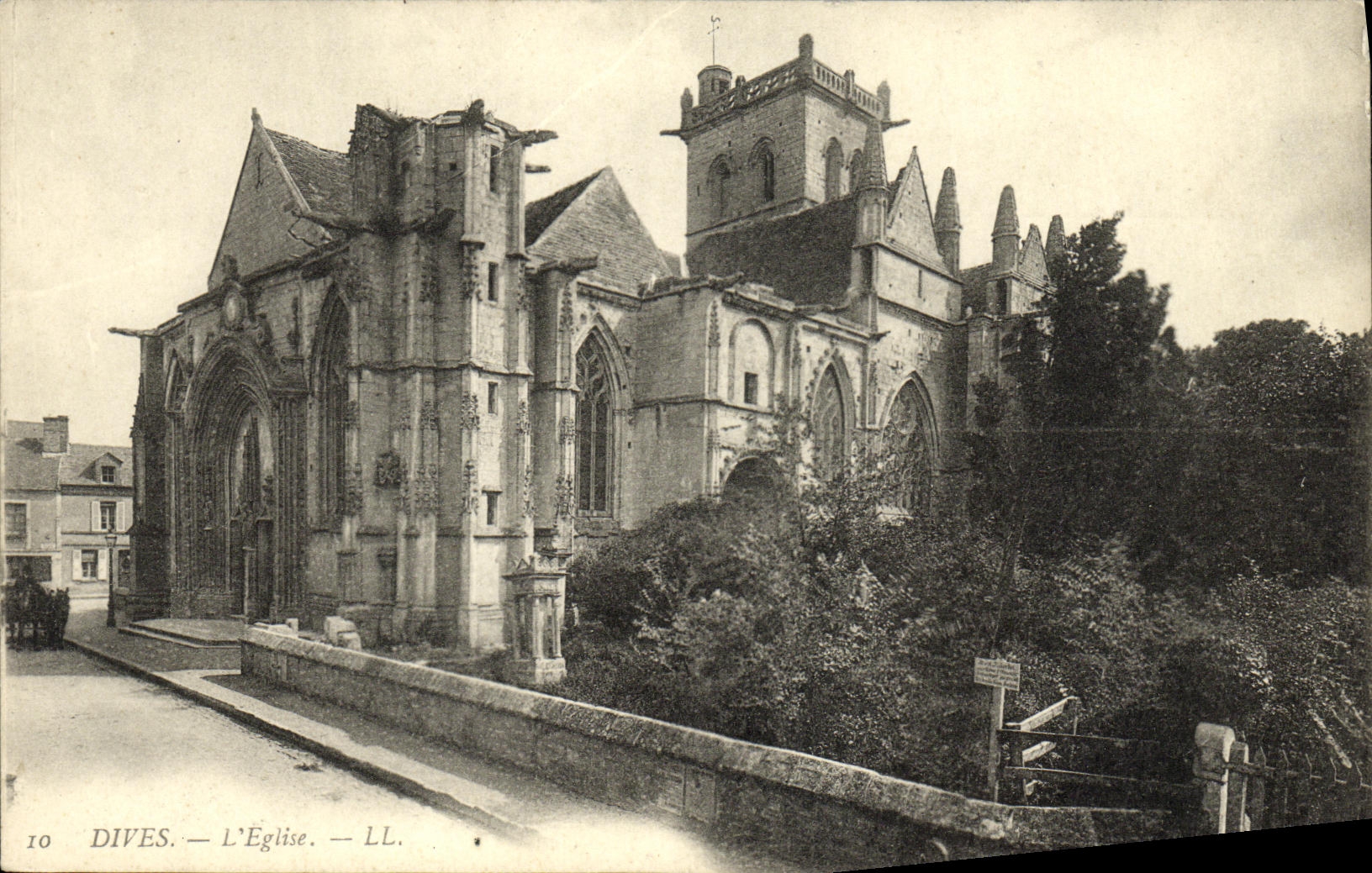 CPA Dives L Eglise