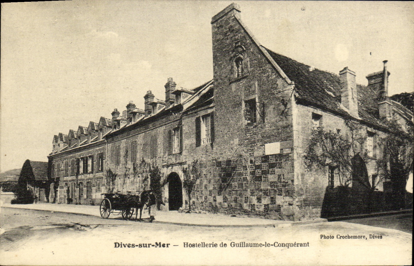 CPA Dives Sur Mer Hostellerie Guillaume le Conquerant