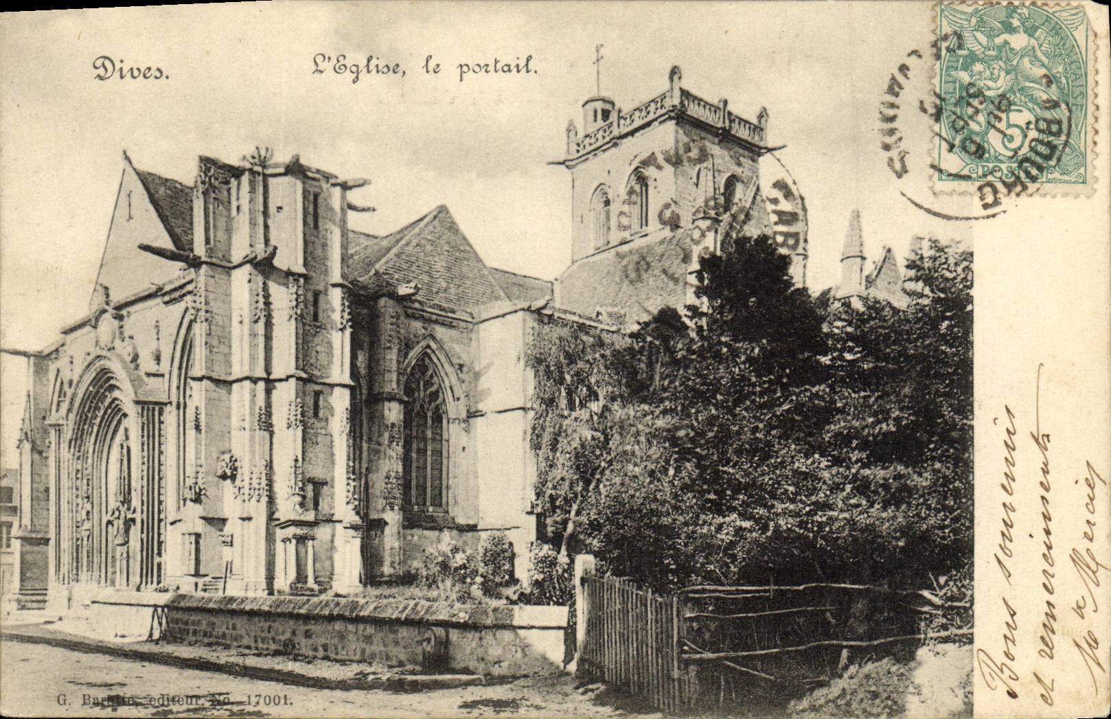 CPA Dives Vue Sur L Eglise Le portail