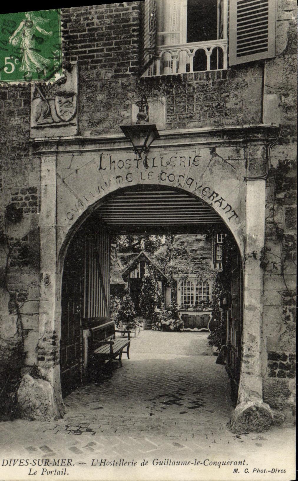 POSTAL L divino meson de moda de la VENDIMIA del pais de Guillermo el conquistador