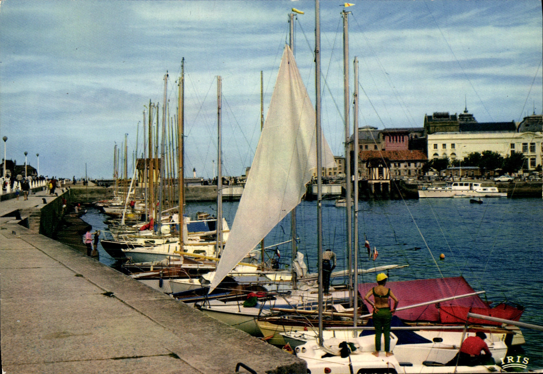 POSTAL MODERNA adivinar el puerto de los barcos de los yates