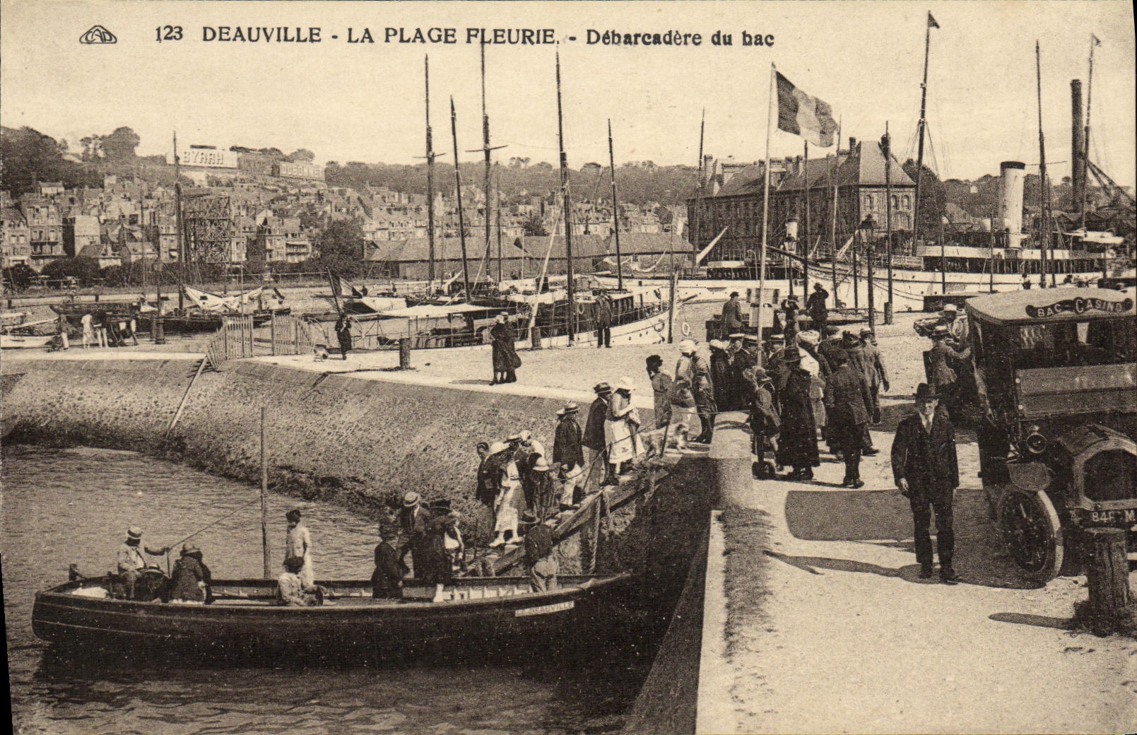 VINTAGE POSTCARD Deauville Flowered Beach Unloading dock of the Automobile vat Boat