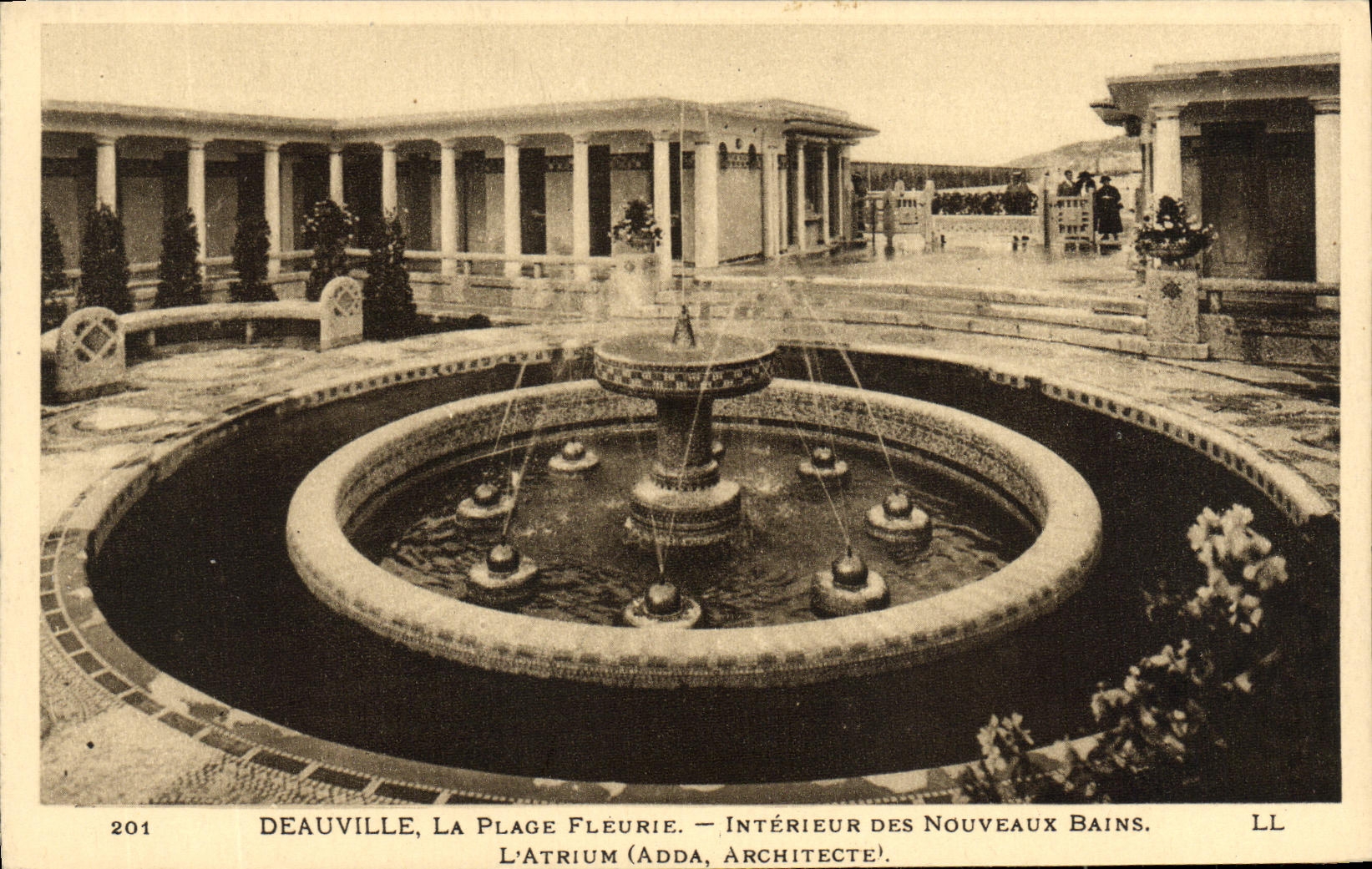 CPA Deauville Plage Fleurie Interieur des Nouveaux Bains L atrium
