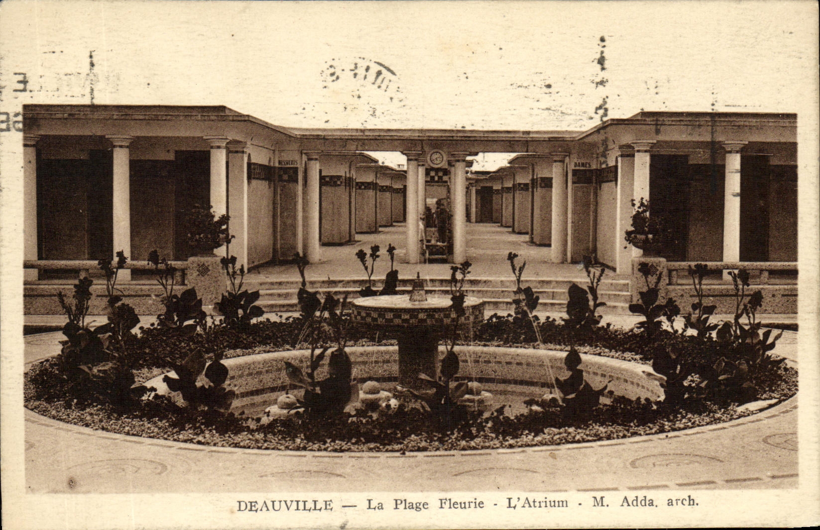 CPA Deauville Plage Fleurie L Atrium