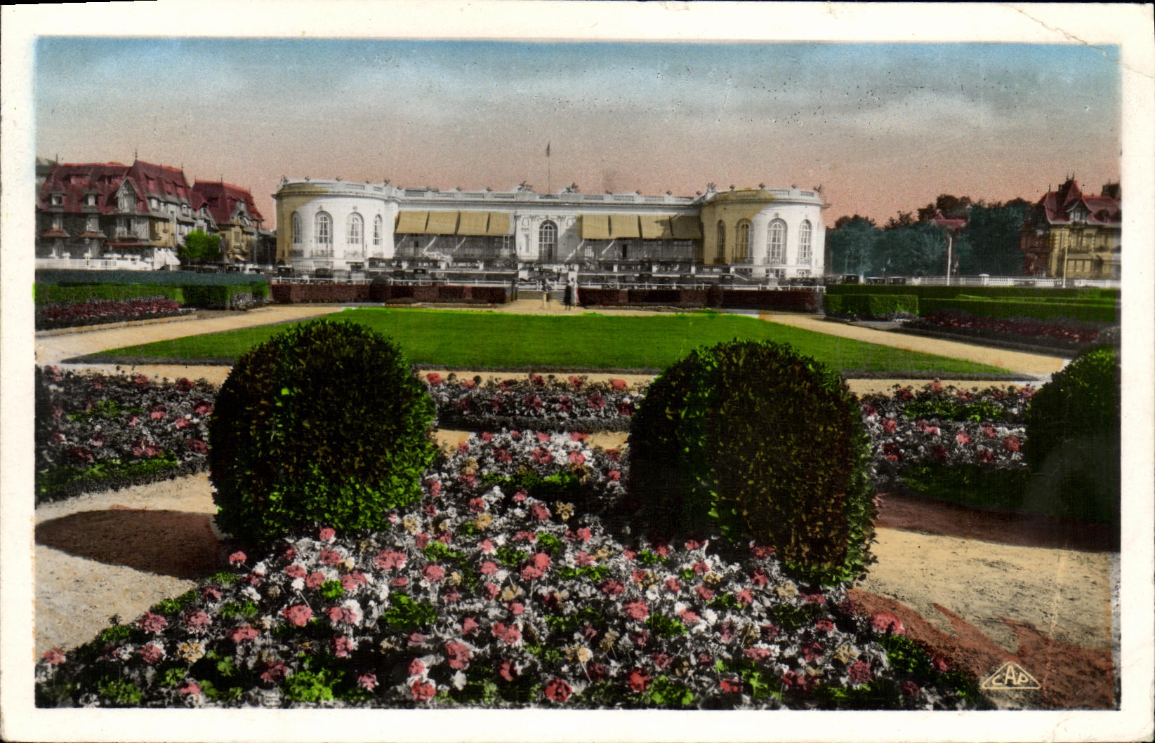 CPA Deauville Plage Fleurie Le Casino et le Normandy