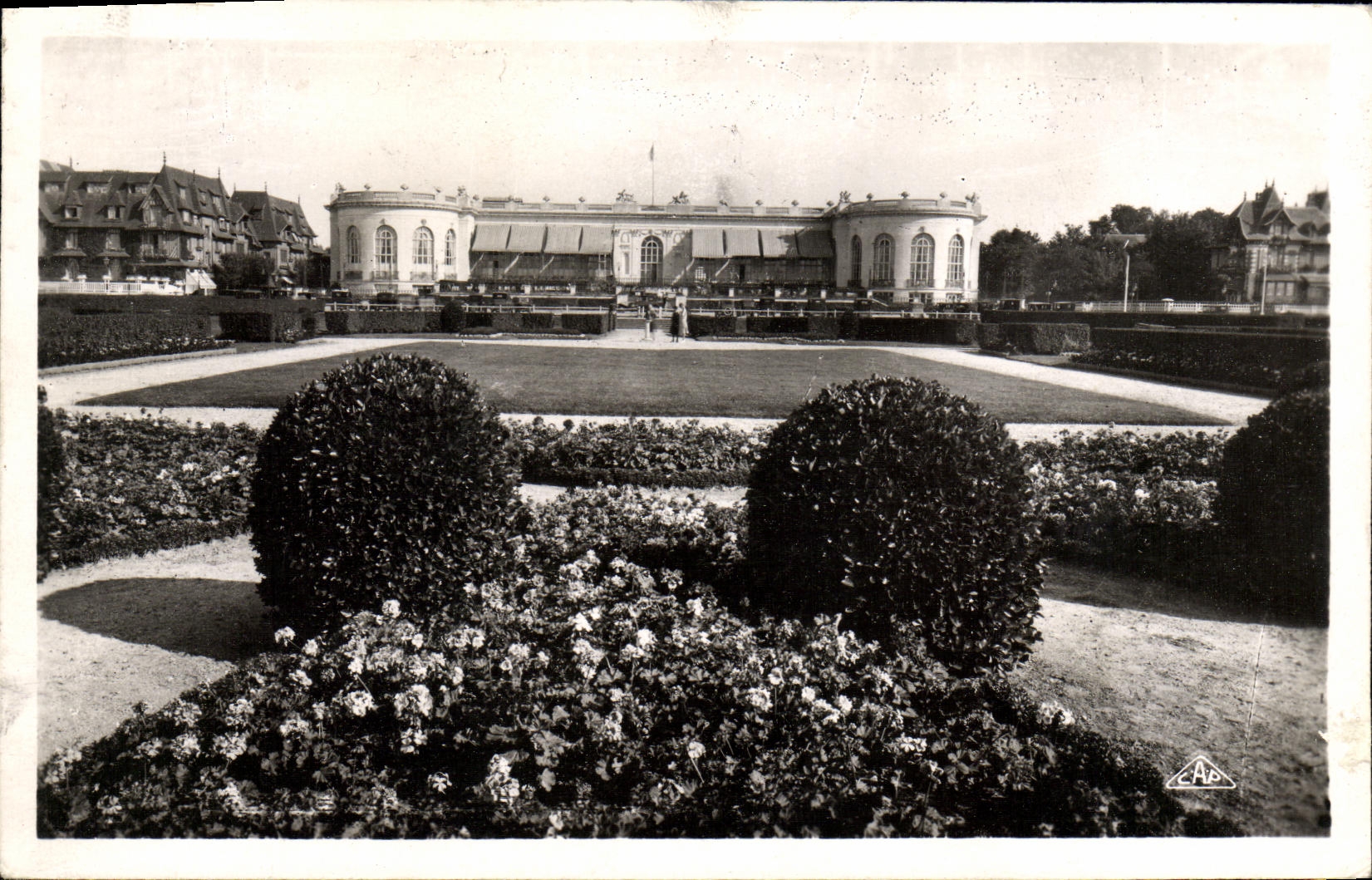CPA Deauville Plage Fleurie Le Casino 