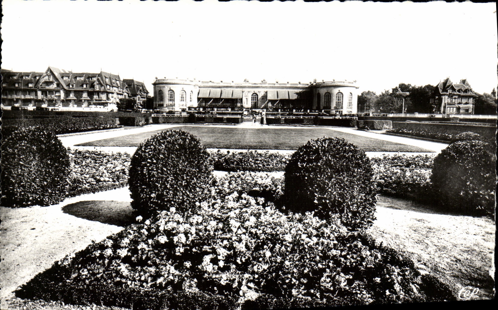 CPA Deauville Plage Fleurie Le Casino 