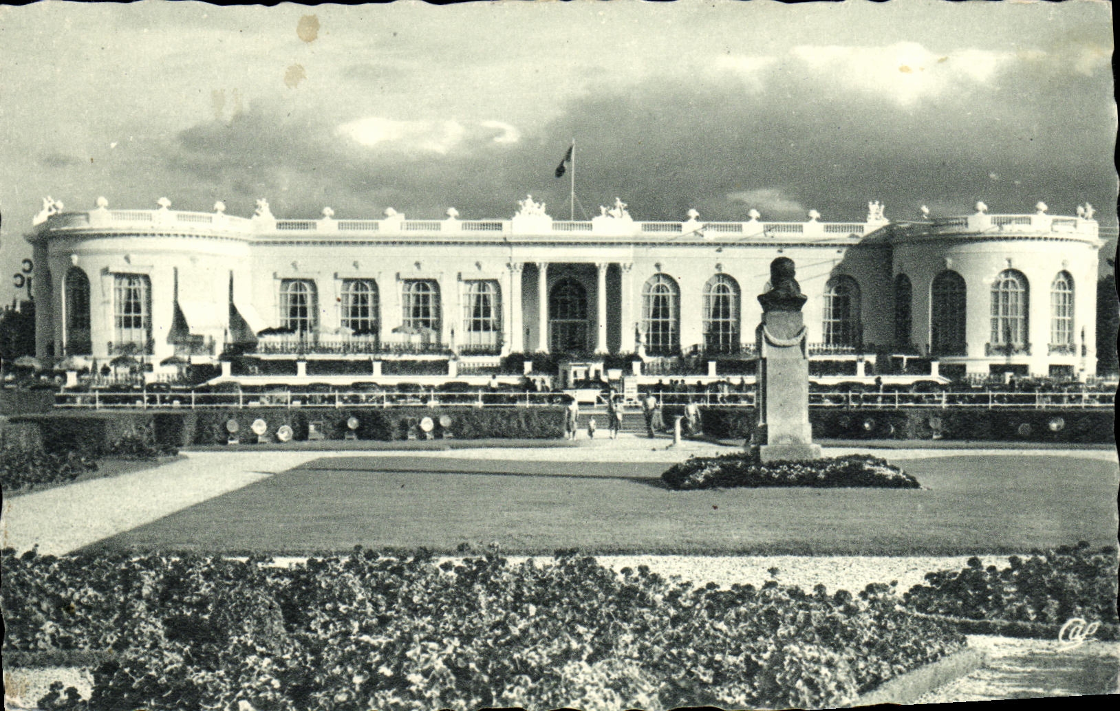 CPA Deauville Plage Fleurie Le Casino