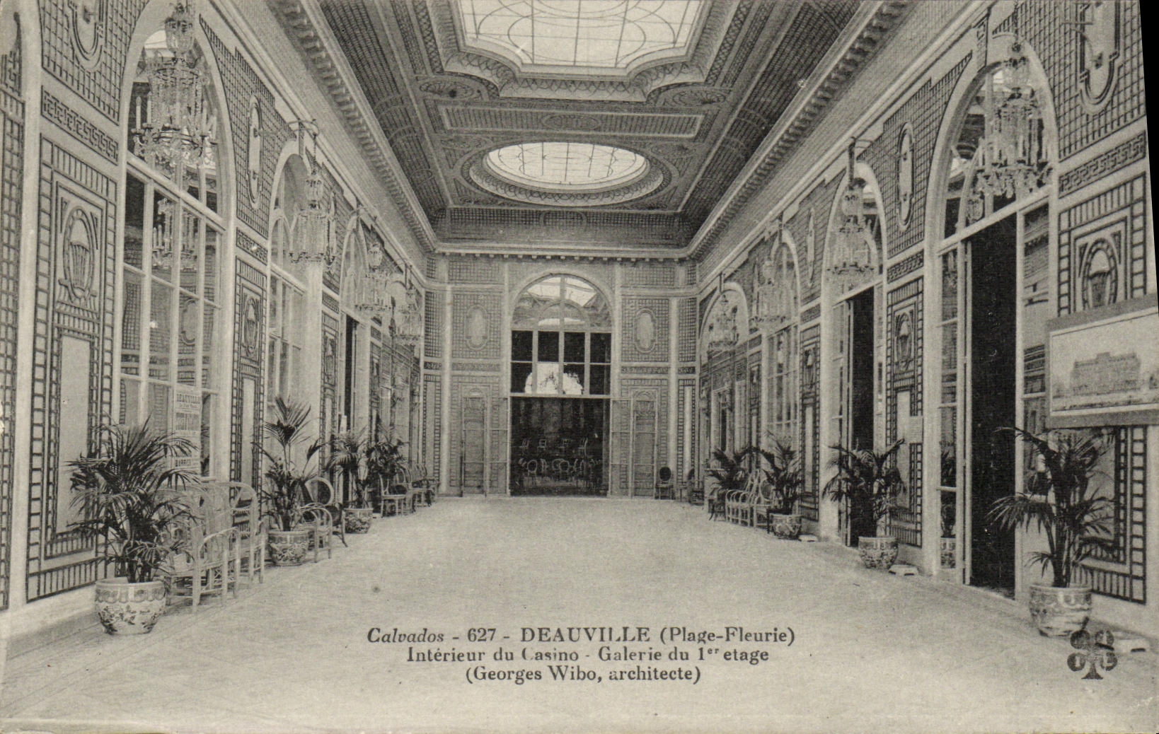 VINTAGE POSTCARD Deauville Interior of the Casino Gallery of the 1st stage