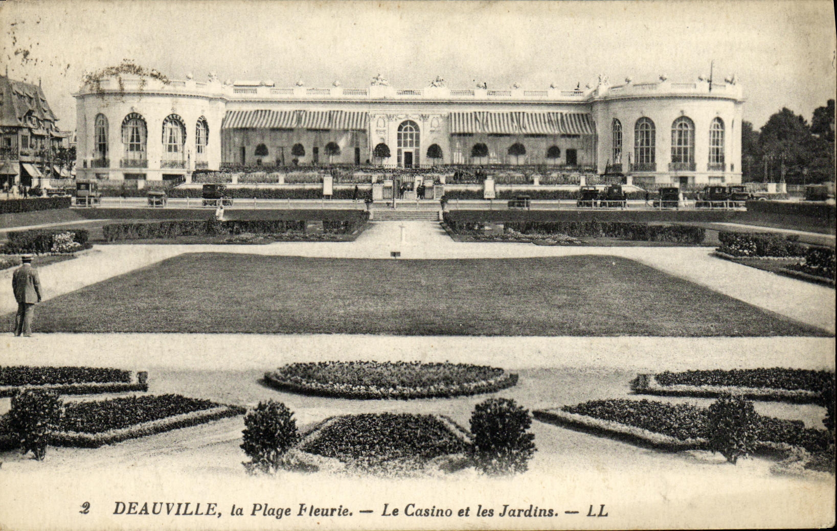 CPA Deauville La Plage Fleurie Le Casino et les Jardins