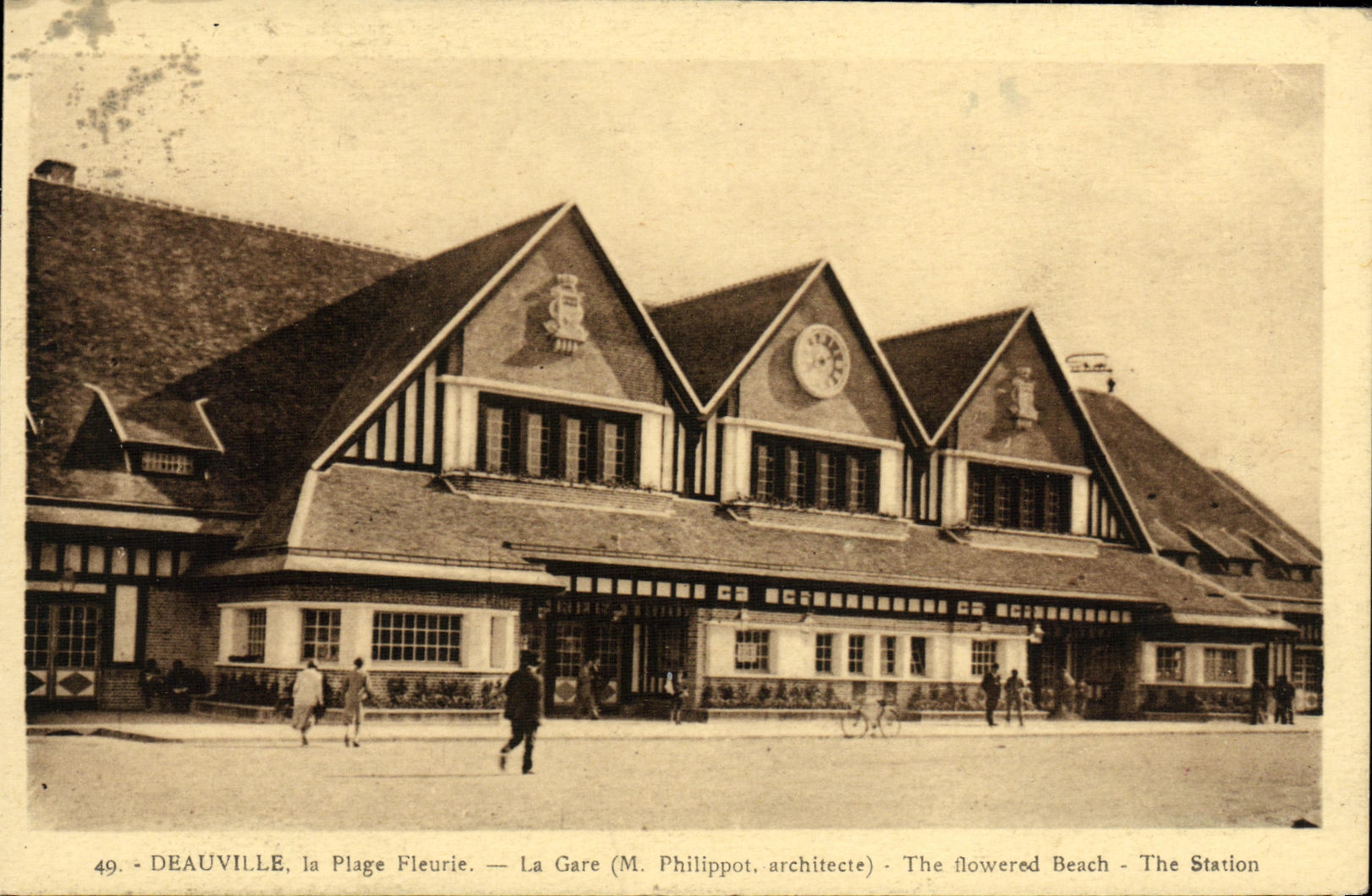 CPA Deauville la Plage Fleurie La Gare