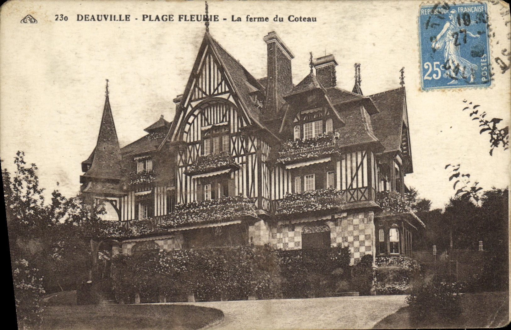 CPA Deauville La Plage Fleurie Ferme du coteau