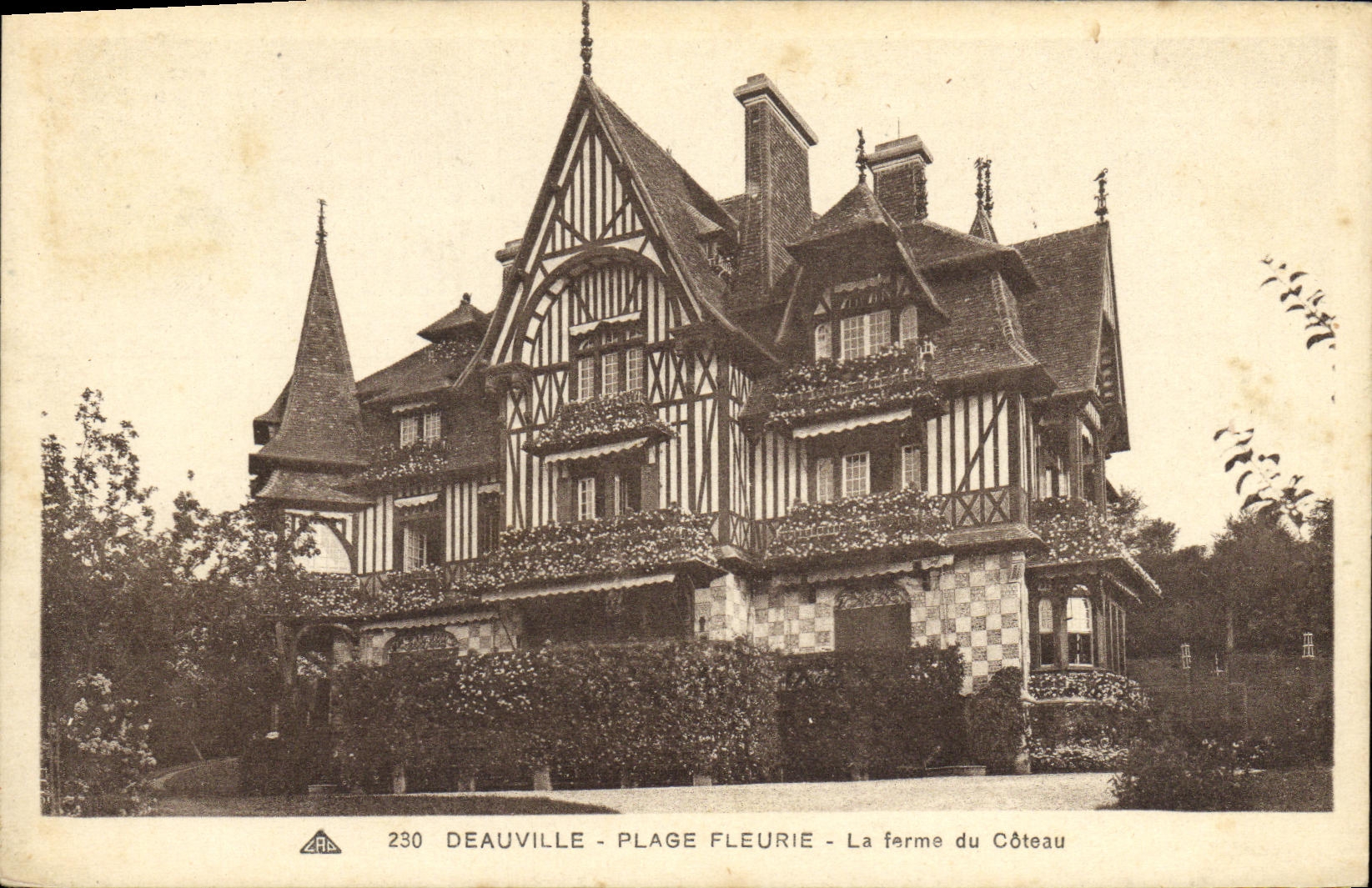 CPA Deauville La Plage Fleurie Ferme du coteau