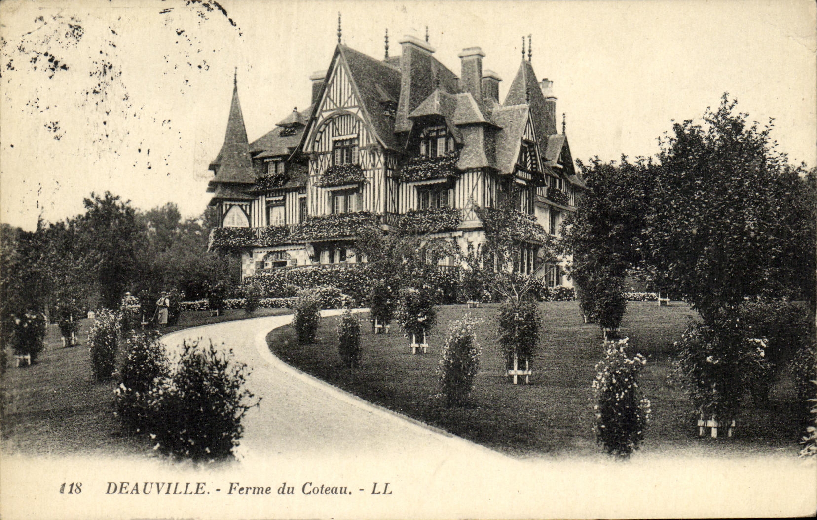 CPA Deauville Ferme Du Coteau