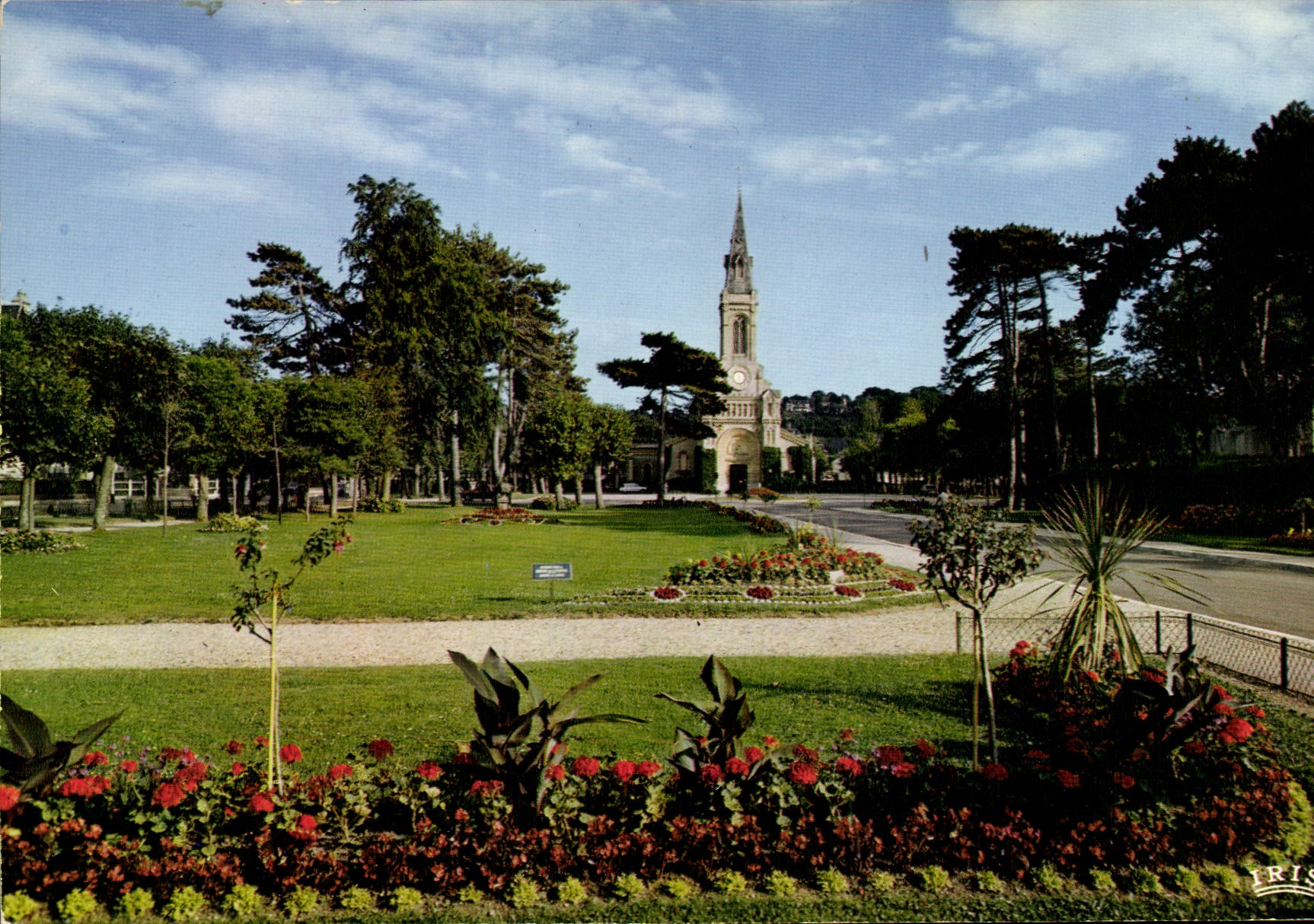 MODERN CARD Trouville Deauville the public garden and L church St Augustin