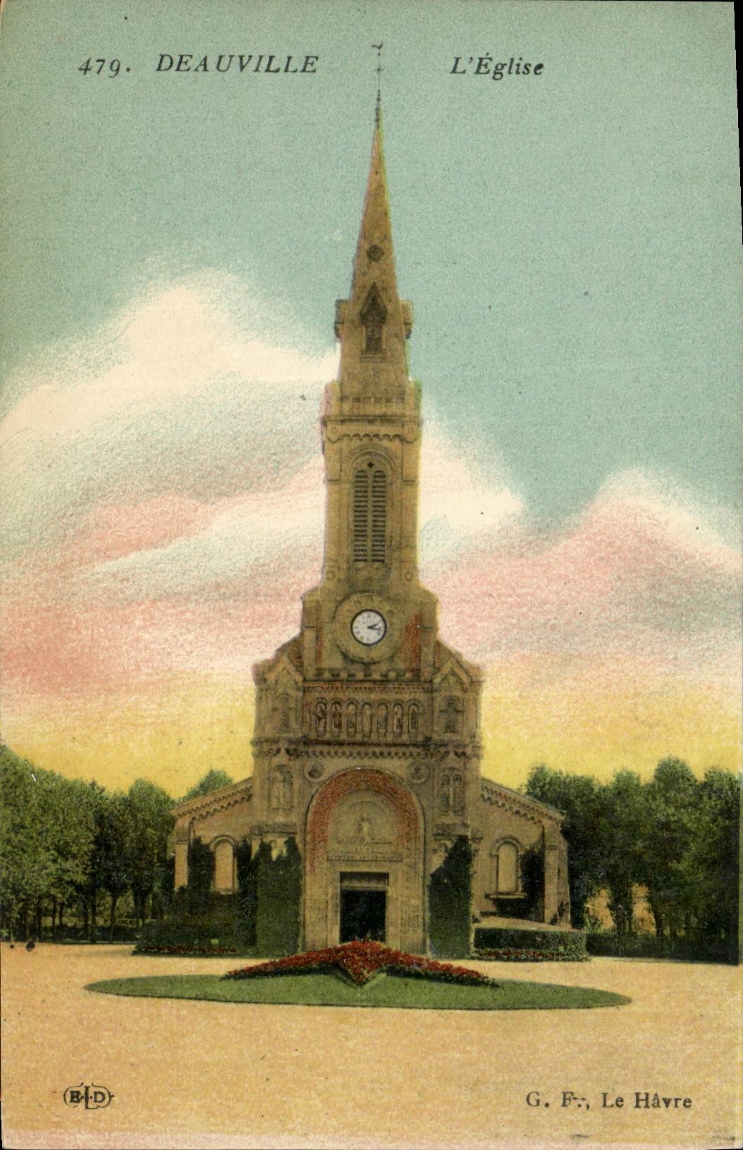 CPA Deauville L Eglise 