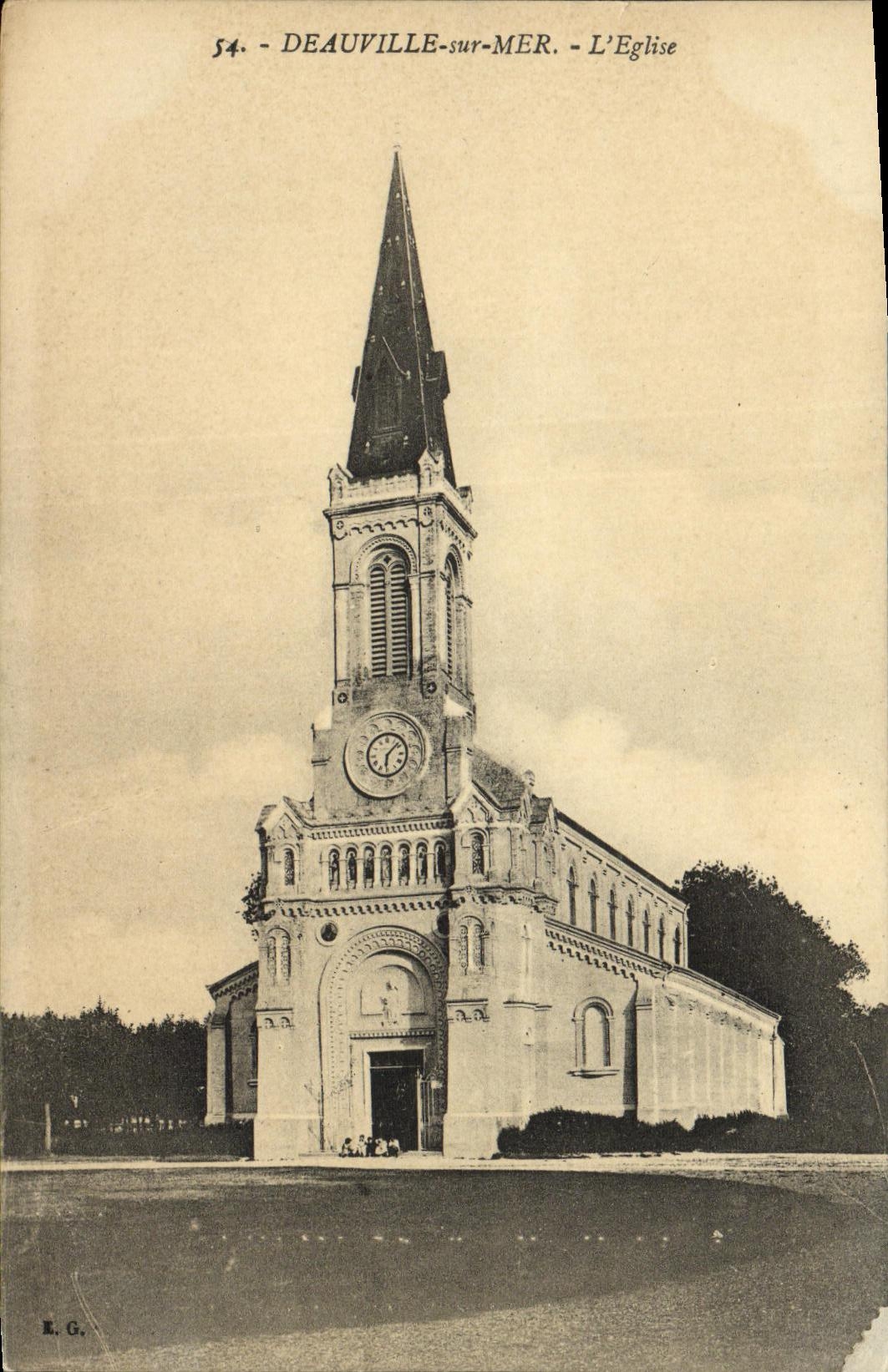 CPA Deauville Sur Mer L Eglise 