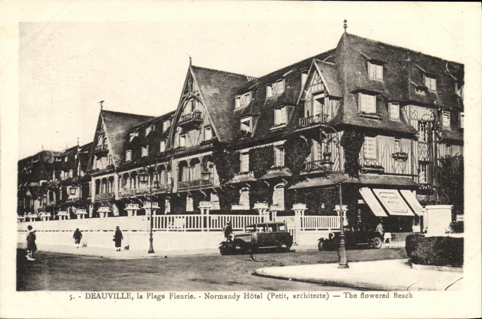 CPA Deauville La Plage Fleurie Le Normandy Hotel