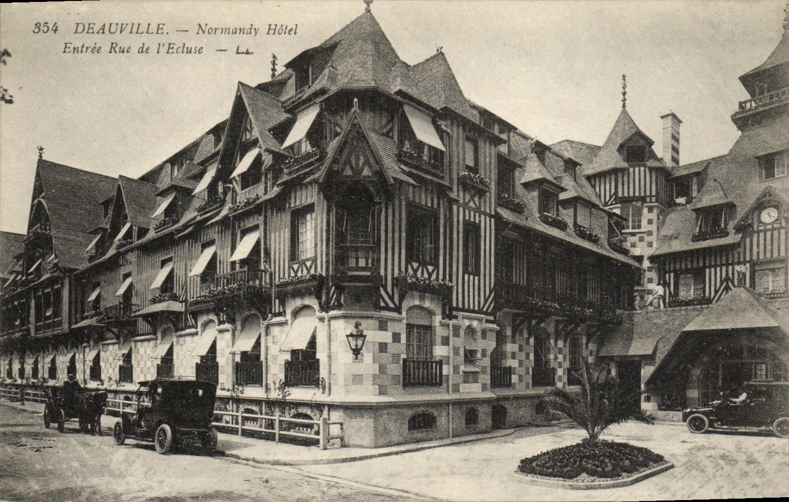 CPA Deauville Normandy Hotel Entree Rue de l Ecluse