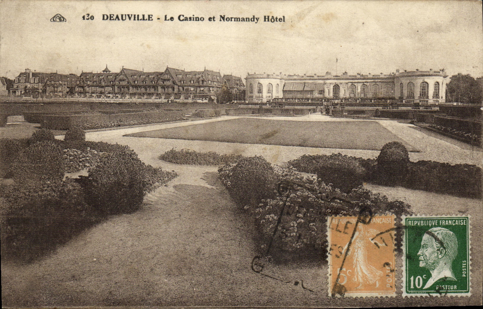 CPA Deauville Le Casino et Normandy Hotel