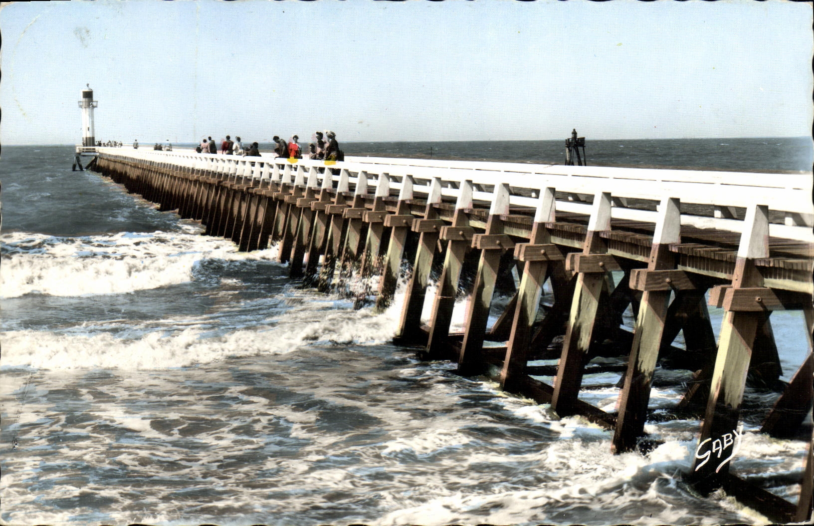 POSTAL MODERNA Deauville la playa florecida el embarcadero
