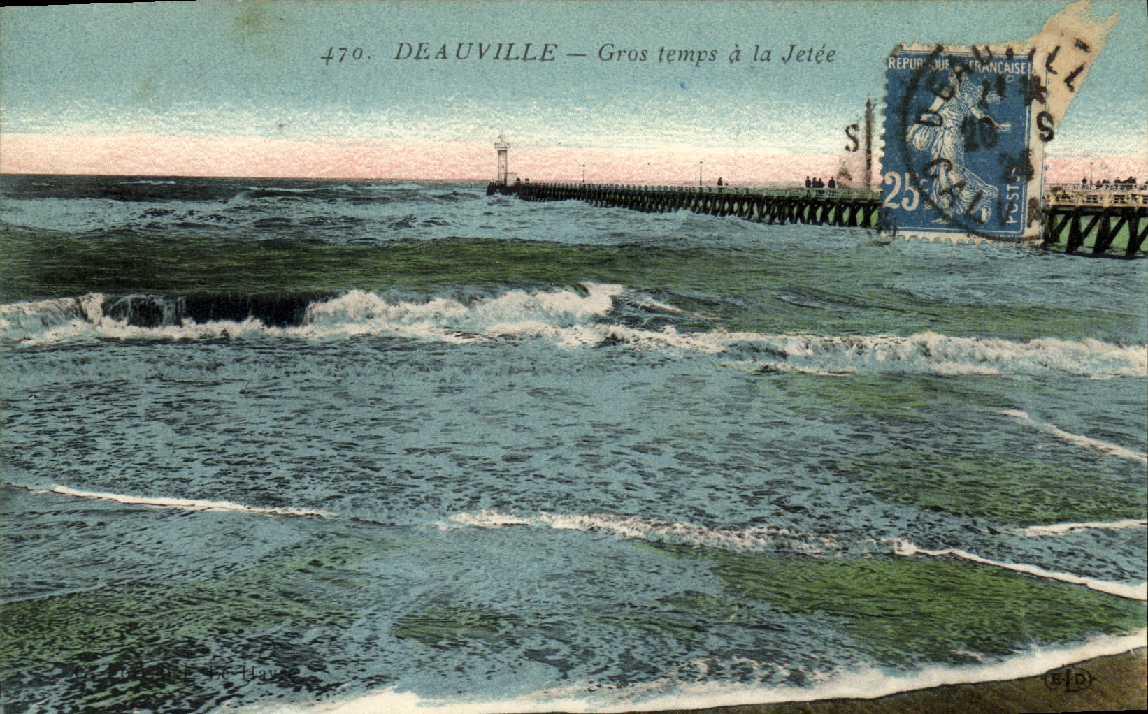 Tiempo pesado de Deauville de la POSTAL de la VENDIMIA con el embarcadero