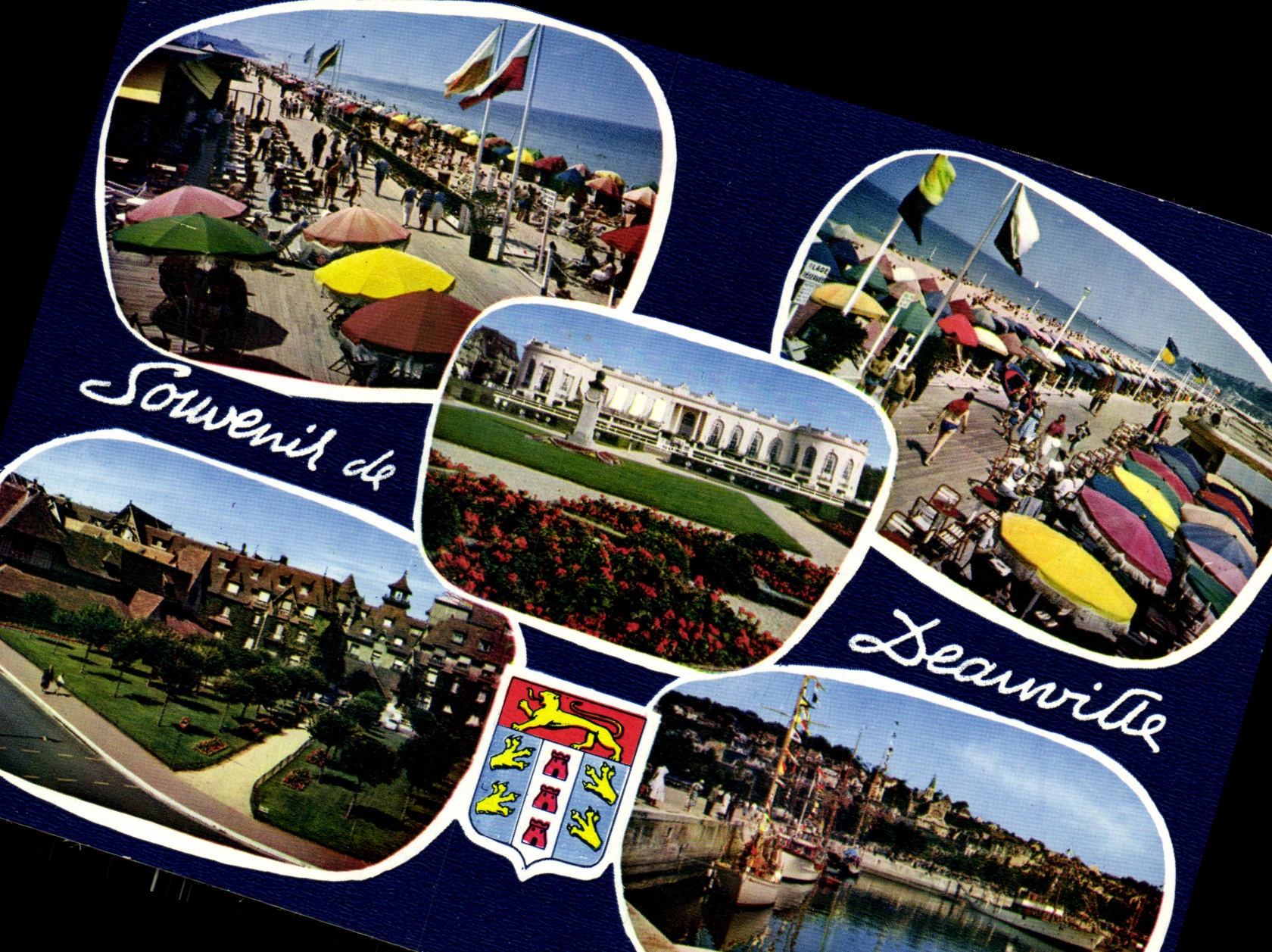 POSTAL MODERNA playa florecida Deauville la playa