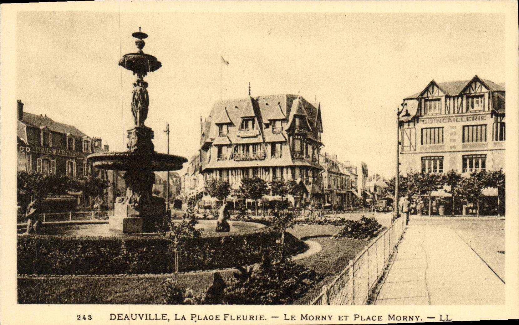 POSTAL Deauville de la VENDIMIA la playa florecida Morny y lugar Morny