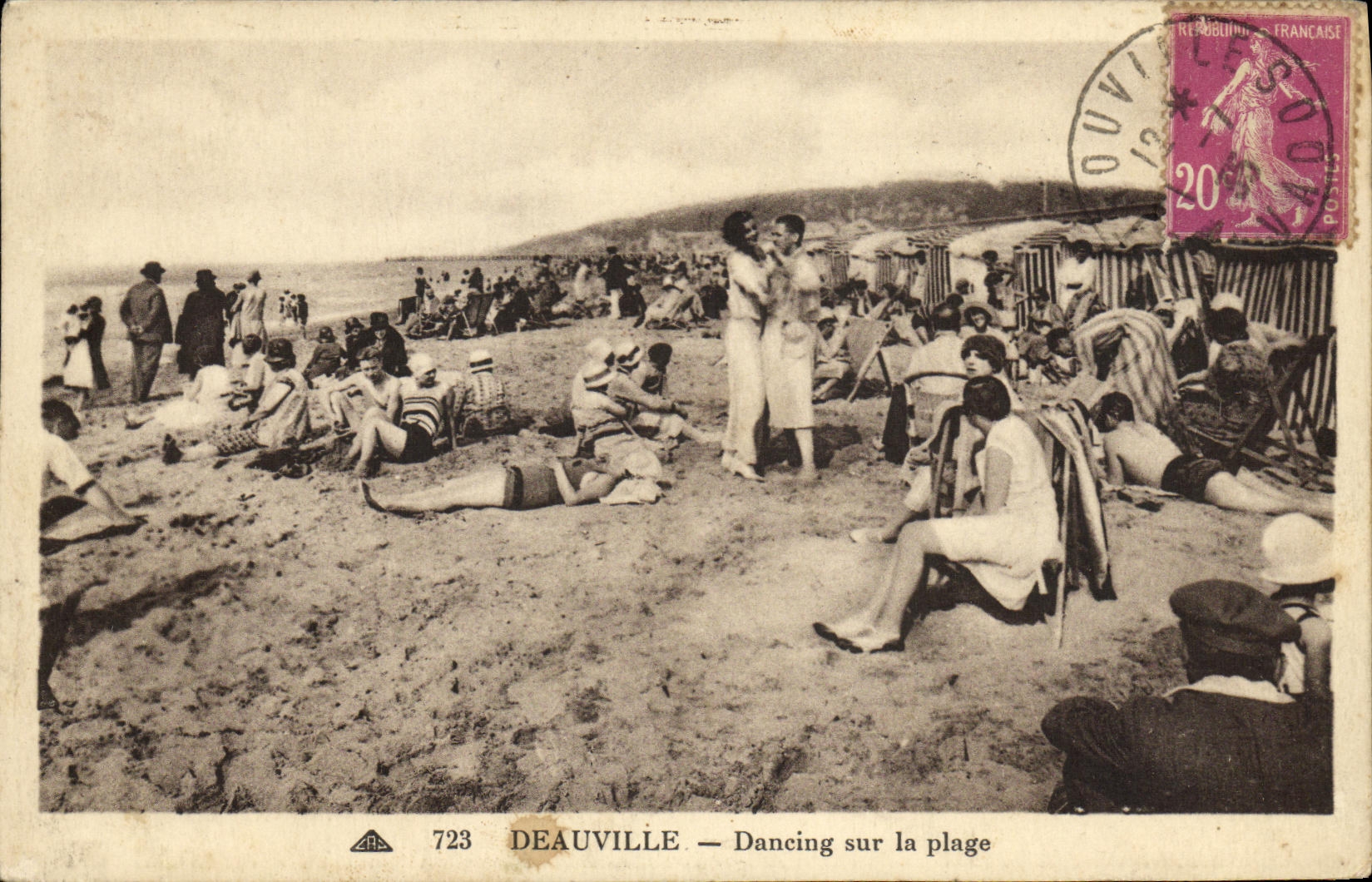 CPA Deauville Dancing sur la Plage 