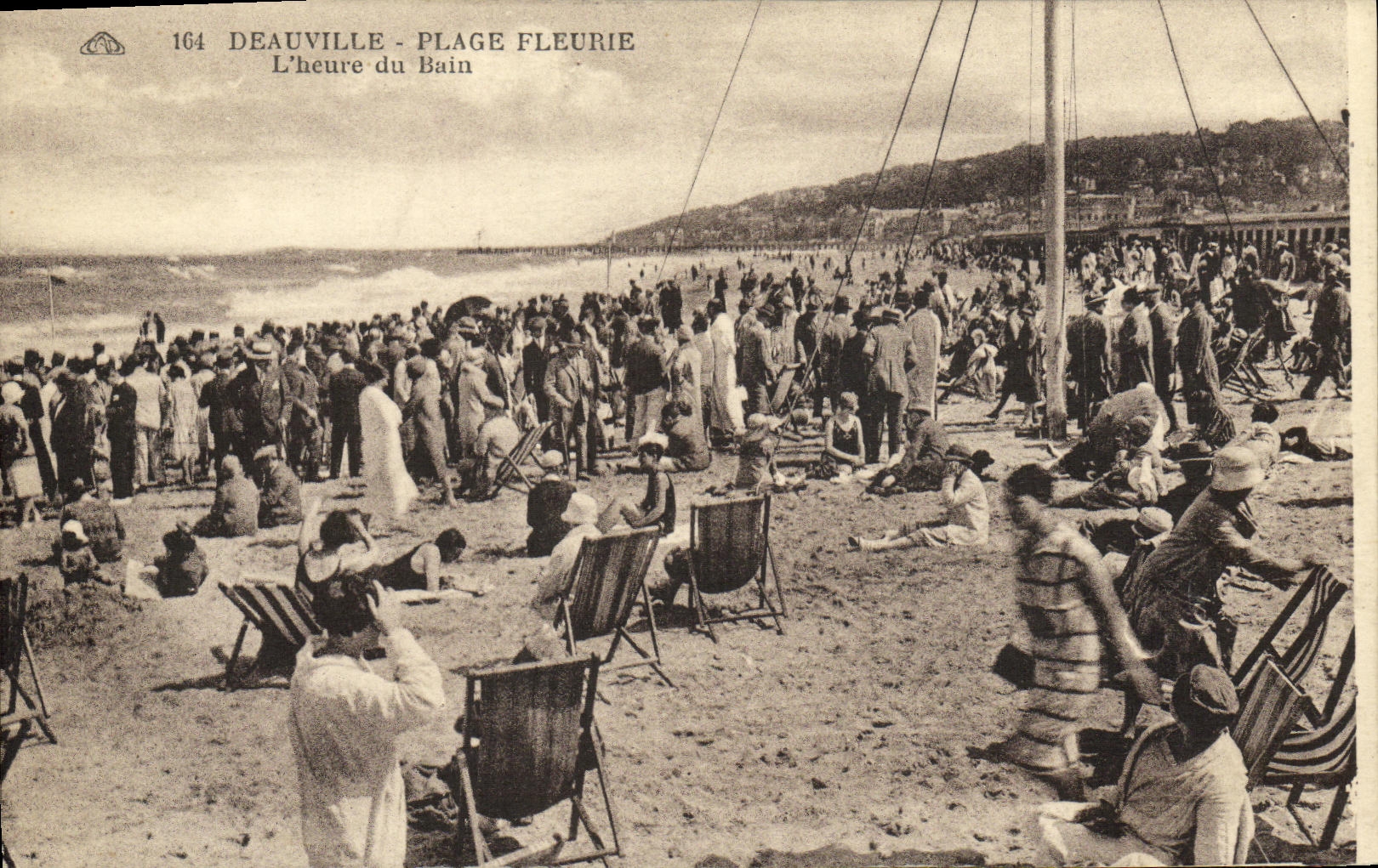 CPA Deauville Plage Fleurie L heure du Bain