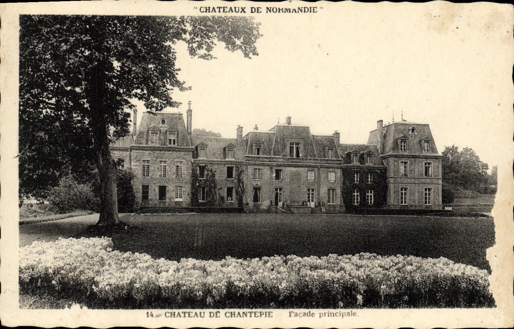 VINTAGE POSTCARD Castle of Chantepie principal Frontage