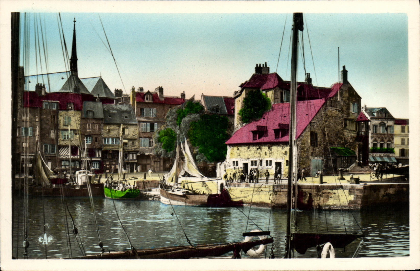 MODERN CARD Honfleur a corner of the Old Basin and Lieutenancy