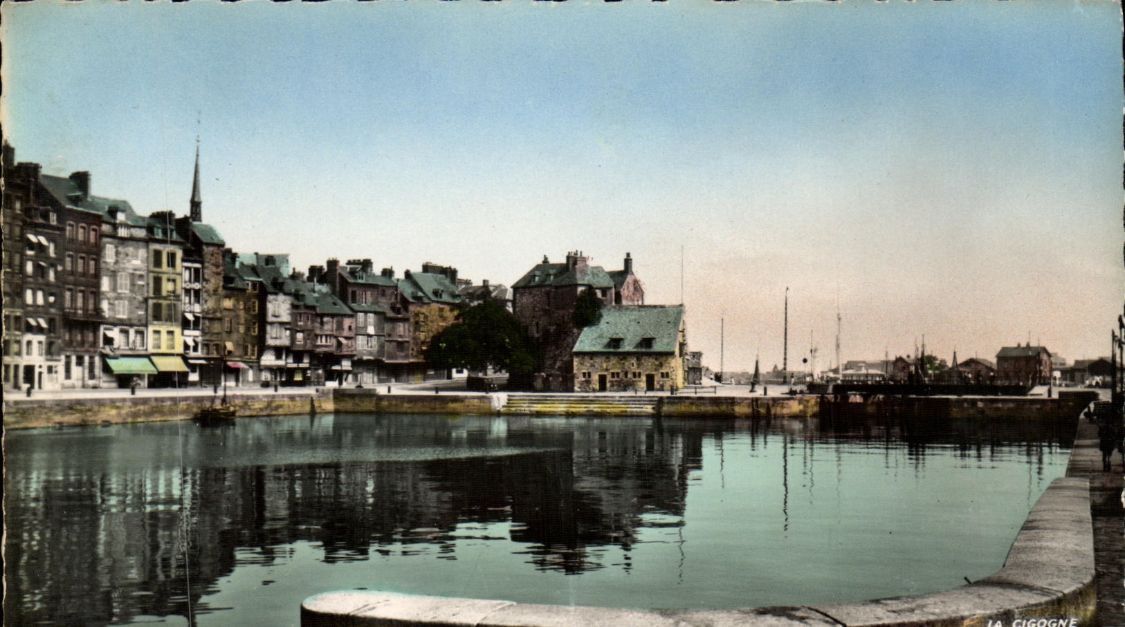 MODERN CARD Honfleur the Basin in Full water