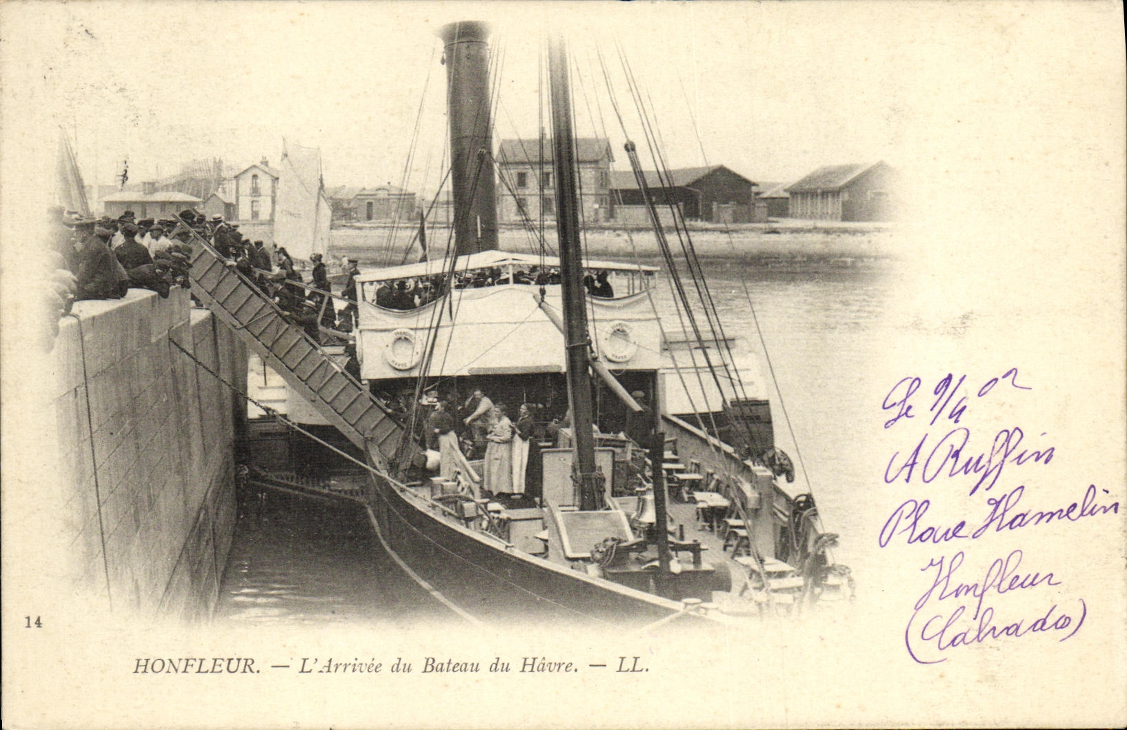 VINTAGE POSTCARD Honfleur L Arrived of the Boat of Le Havre