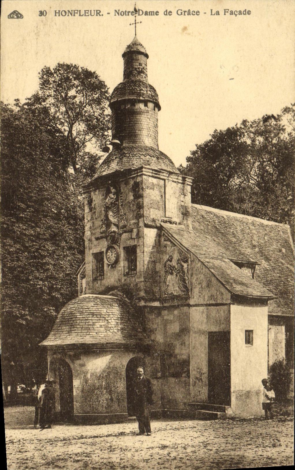 POSTAL Honfleur Notre Dame de Grace de la VENDIMIA el ataque frontal