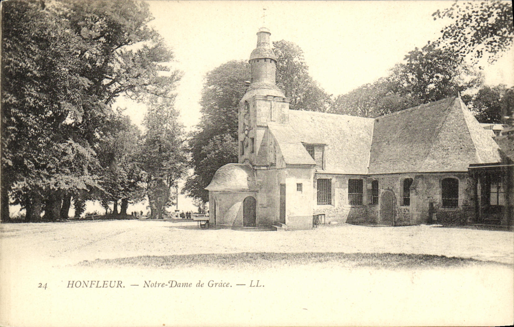 CPA Honfleur Notre Dame de Grace